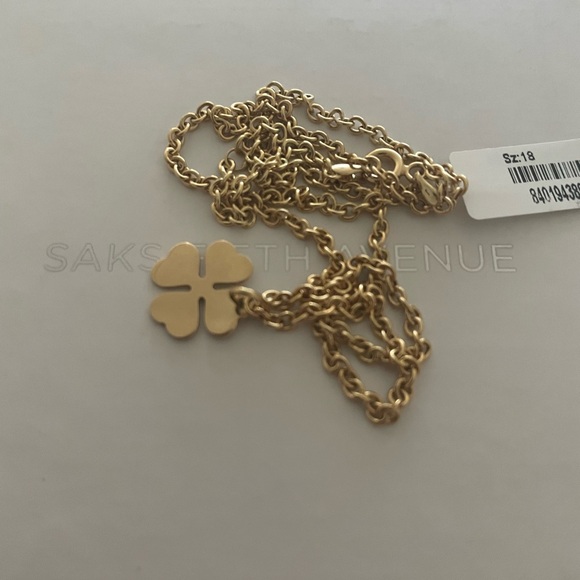 14K YELLOW GOLD CHAIN (18) & 18K YELLOW GOLD PENDANT CHARM 18 MM